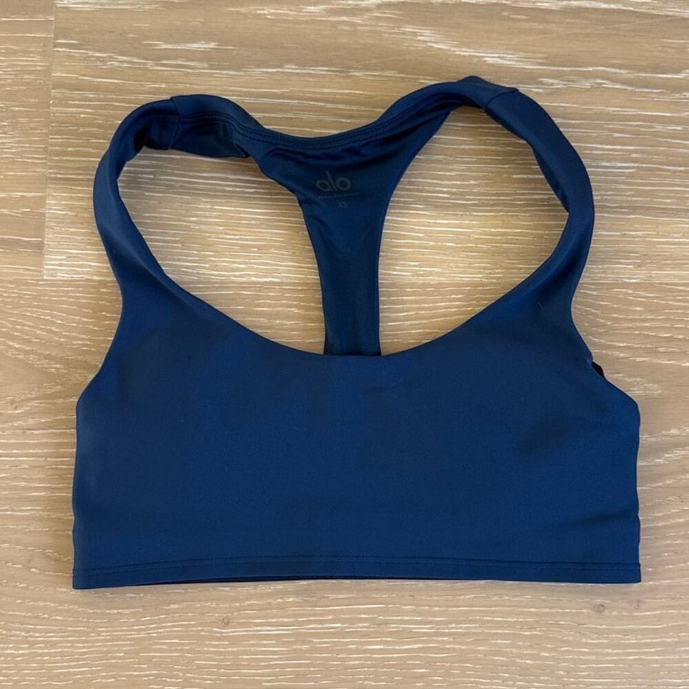 Alo Yoga Airlift Advantage Racerback Sports Bra Size XS in Navy Blue